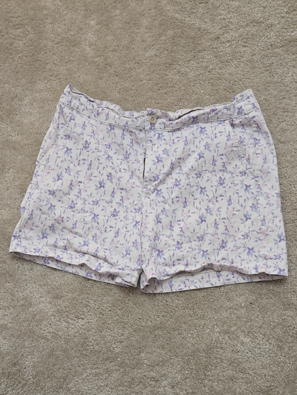 Light Purple Floral Women’s Shorts